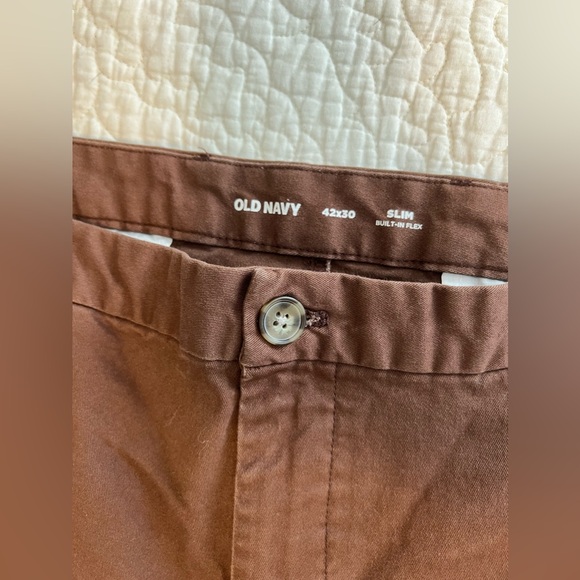Old Navy Men’s Slim Built-In Flex Rotation Chino 42x30 - Brown - Picture 3 of 3